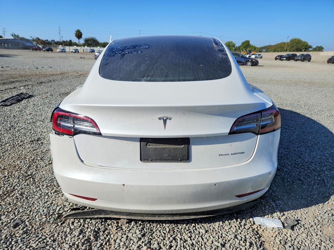 2019 Tesla Model 3 - Фото 6