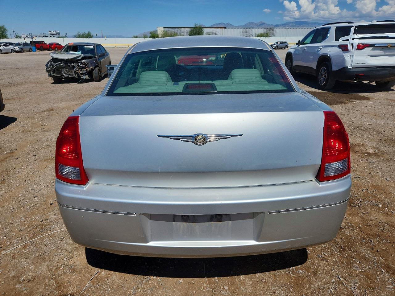 2006 Chrysler 300 Touring - Фото 6