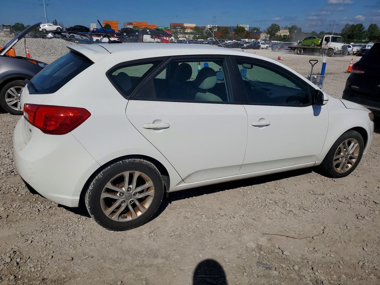 2011 Kia Forte5 Ex - Фото 3