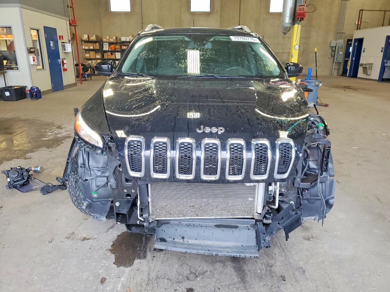 2017 Jeep Cherokee Latitude - Image 5