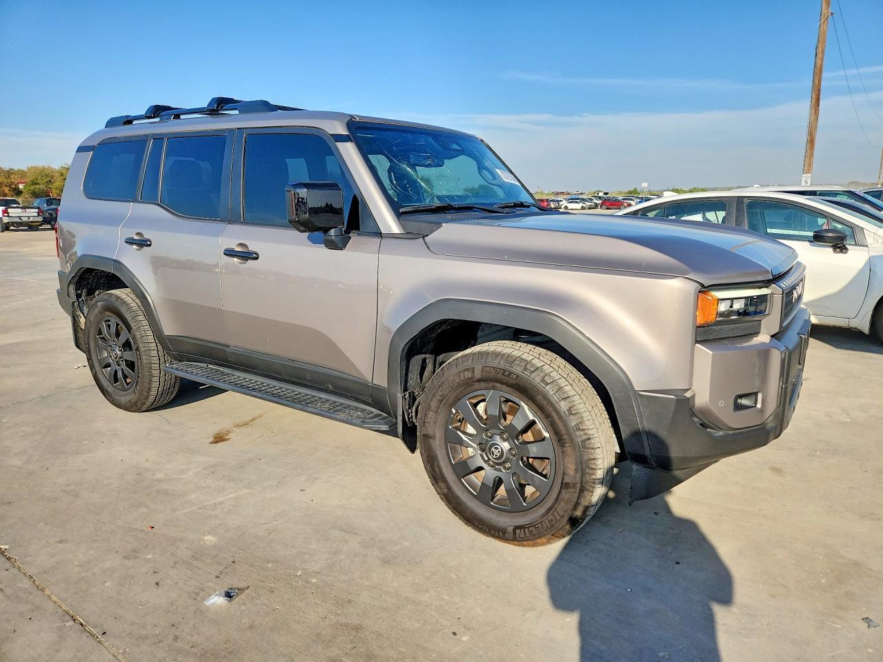 2025 Toyota Land Cruiser Base - Фото 4