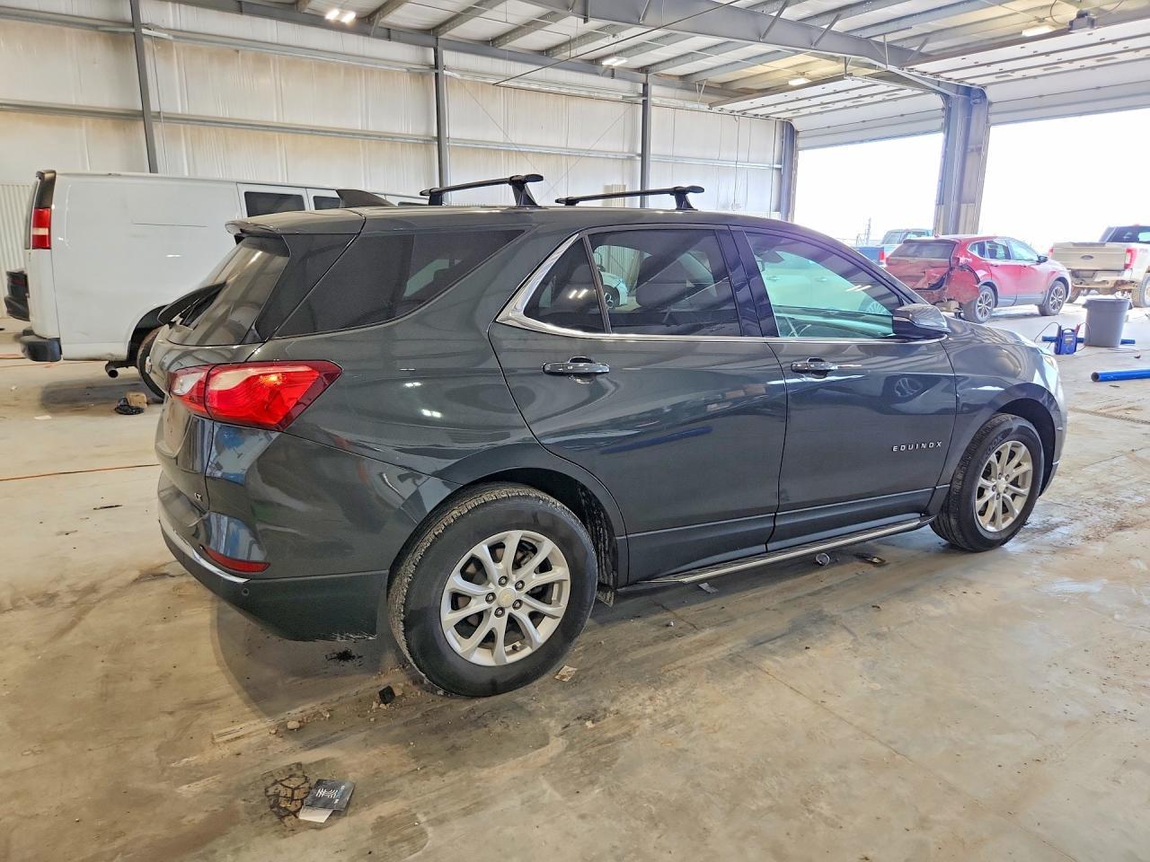 2019 Chevrolet Equinox Lt - Image 3