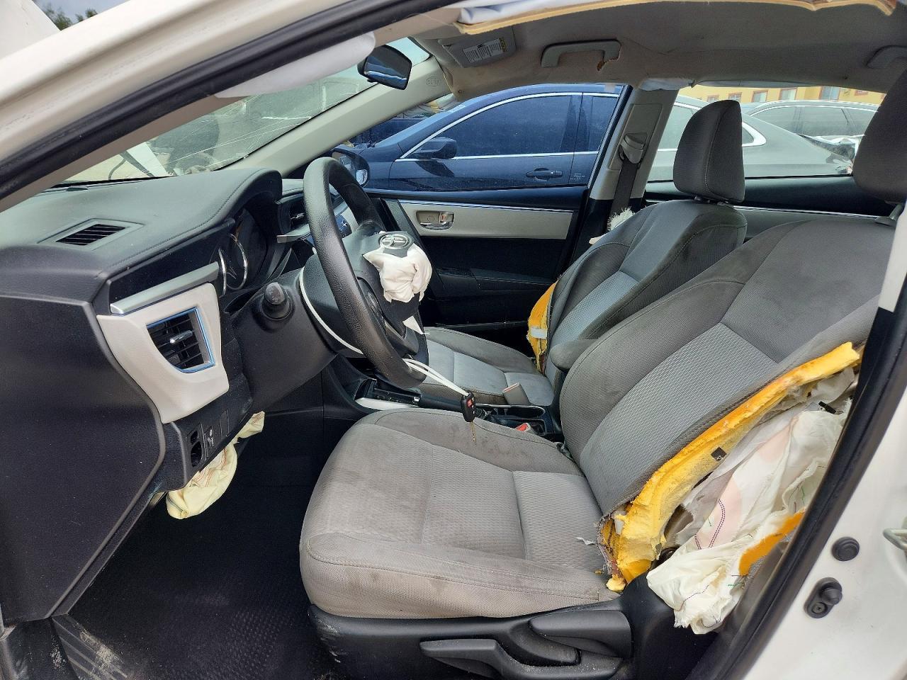 2015 Toyota Corolla Le - Фото 7
