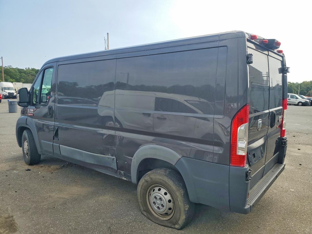 2018 Ram Promaster 1500 1500 Standard - Фото 2