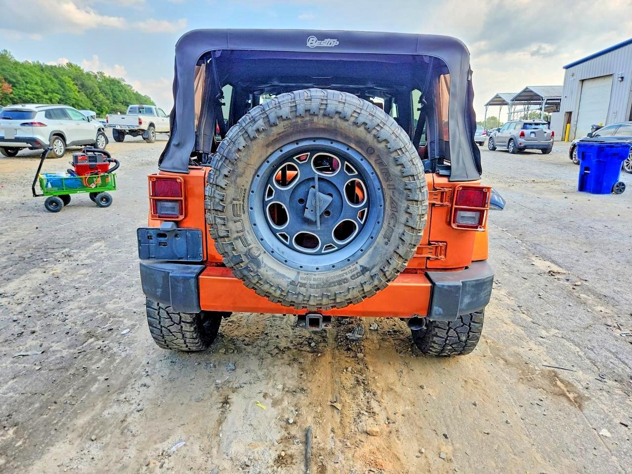 2007 Jeep Wrangler Sahara - Фото 6