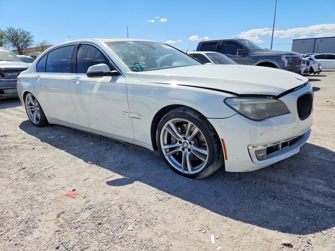 2013 BMW 750 Li - Image 4