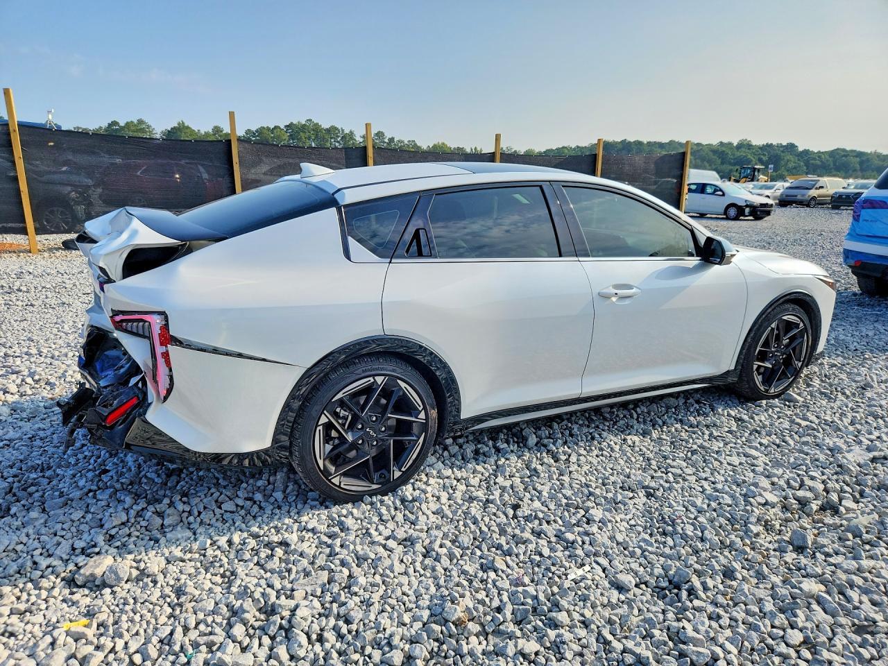 2025 Kia K4 Gt Line - Фото 3