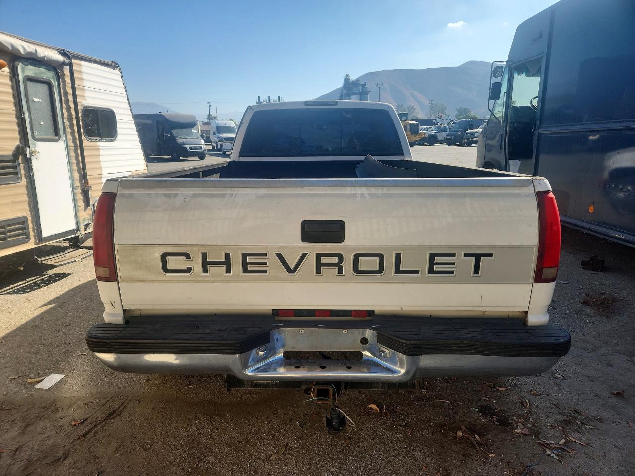 1997 Chevrolet Gmt-400 C3500 - Image 6