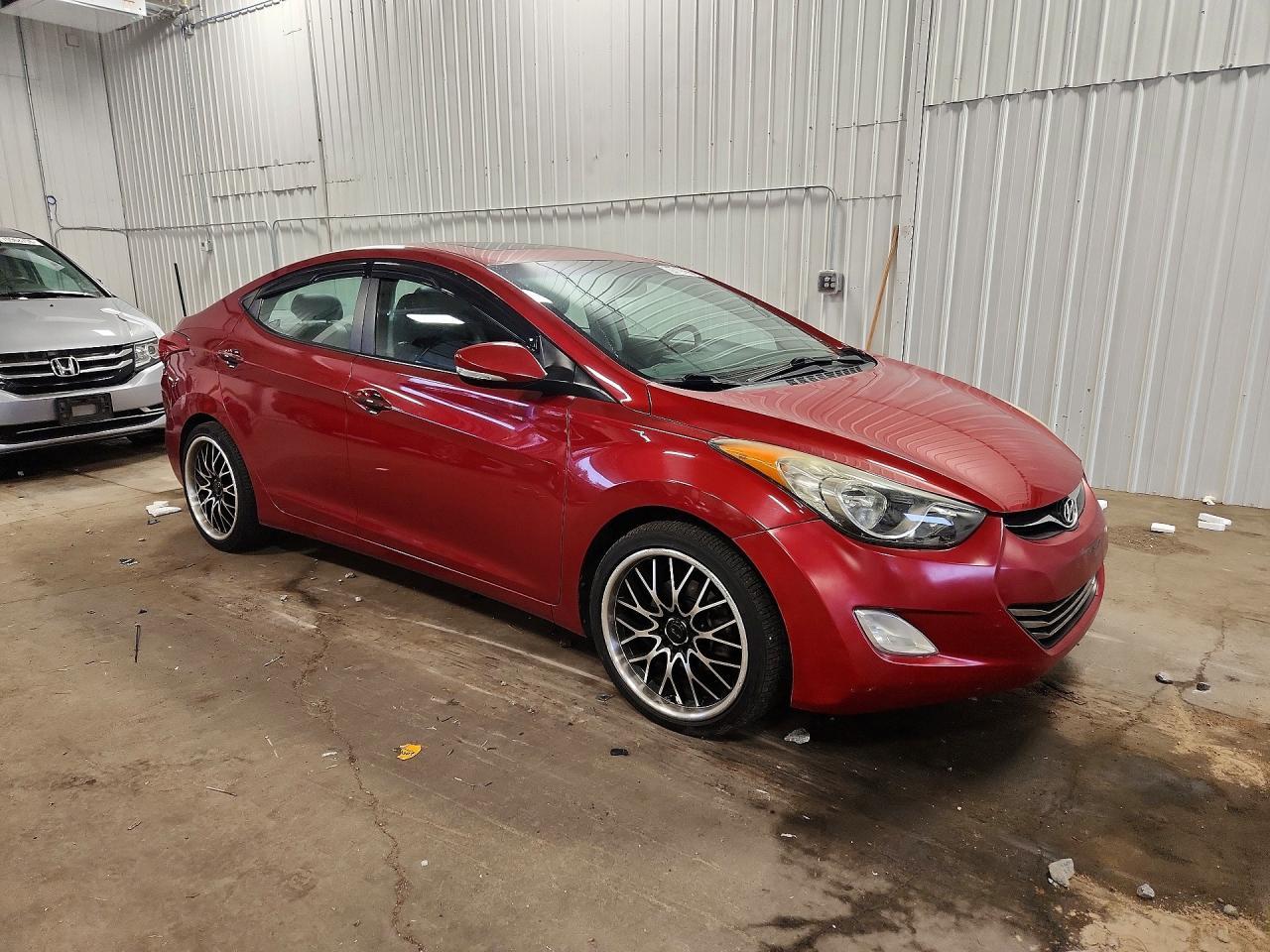 2013 Hyundai Elantra Limited - Image 4