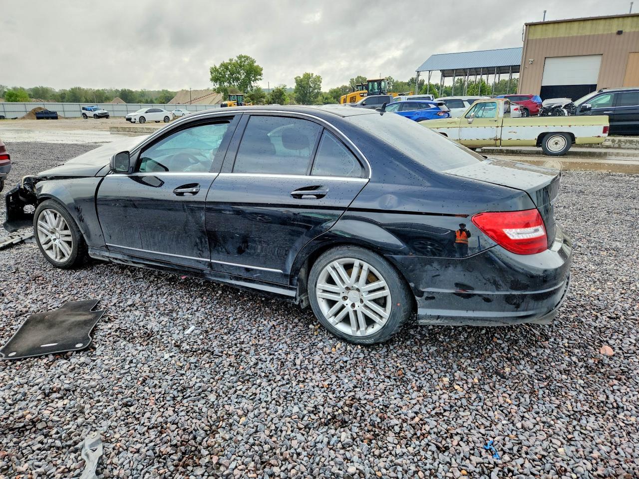 2009 Mercedes-Benz C 300 - Фото 2