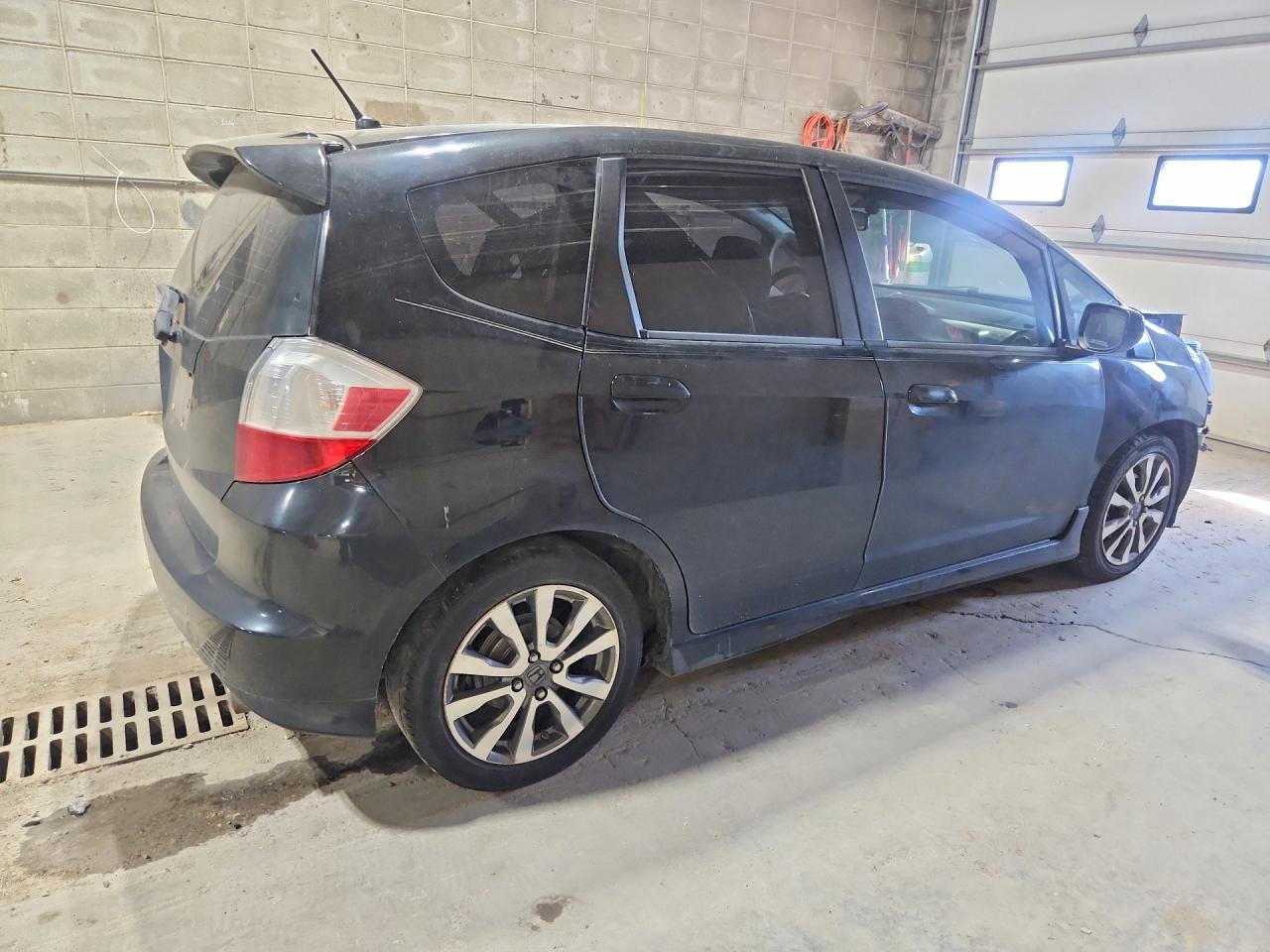 2012 Honda Fit Sport - Фото 3