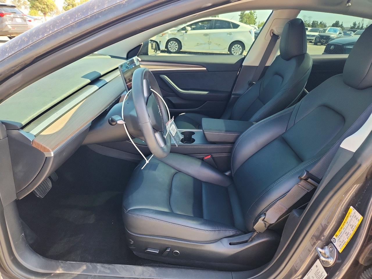 2023 Tesla Model 3 - Фото 7