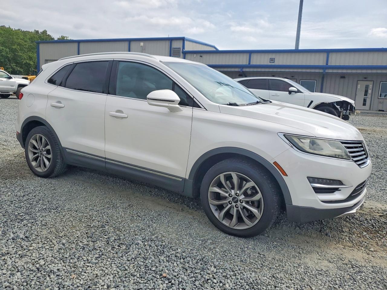 2017 Lincoln Mkc Select - Image 4