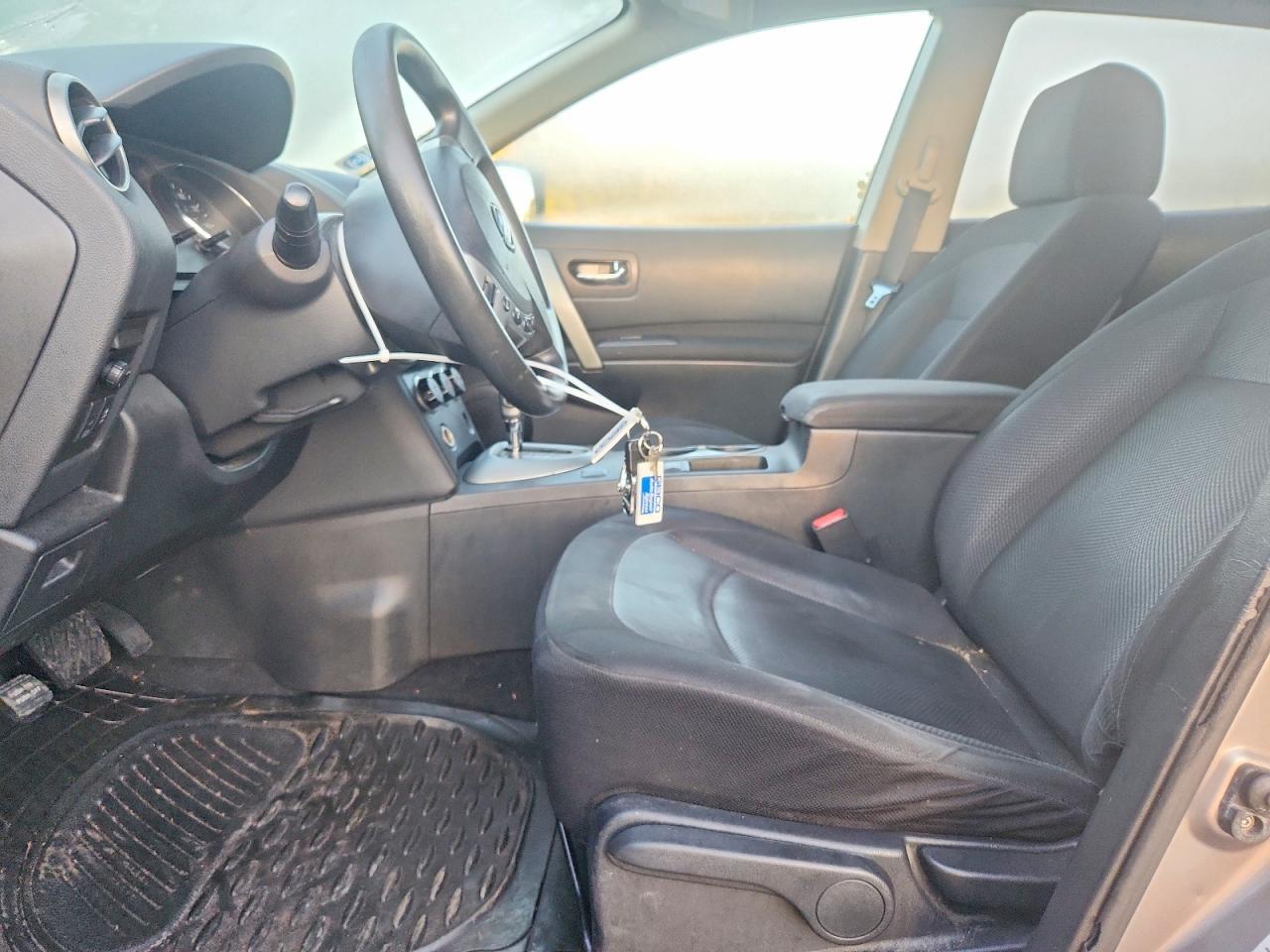 2013 Nissan Rogue S - Image 7