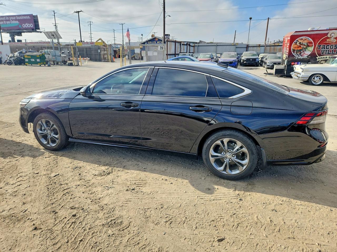 2023 Honda Accord Hybrid Exl - Фото 2