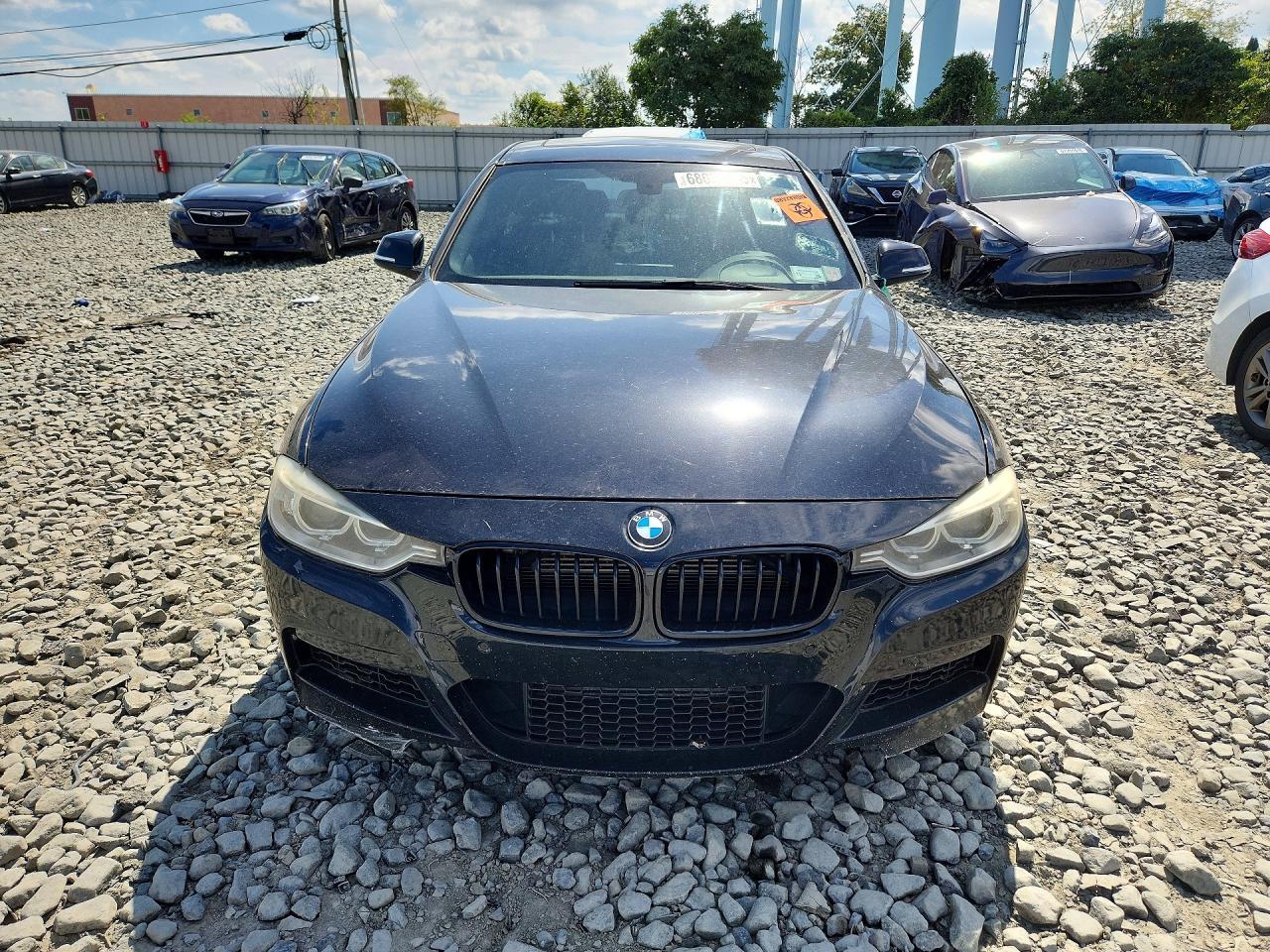 2015 BMW 335 I - Фото 5