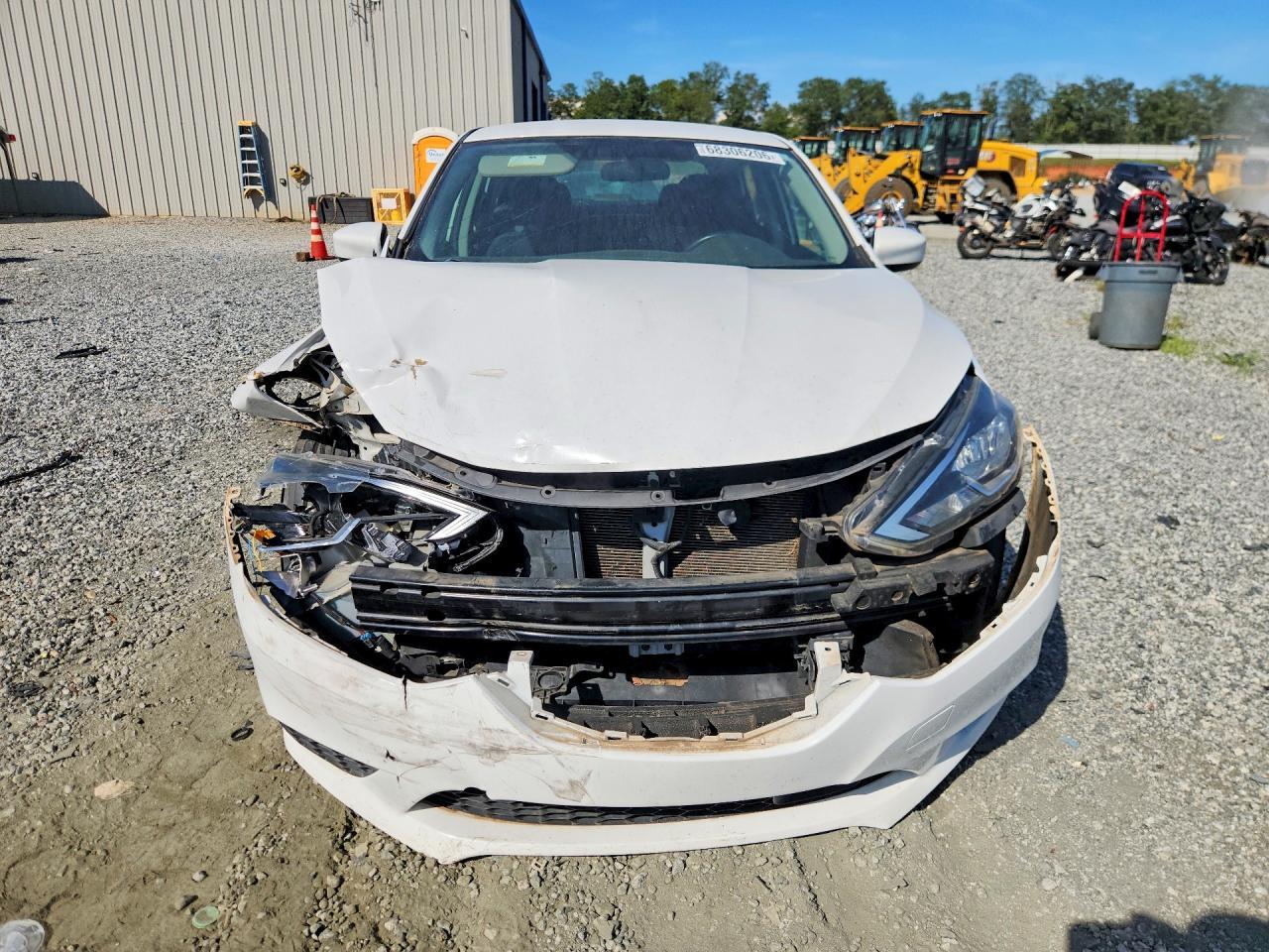 2018 Nissan Sentra Sv - Image 5