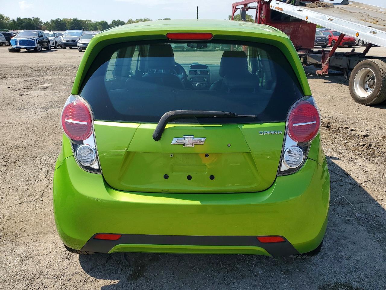 2015 Chevrolet Spark Ls - Фото 6