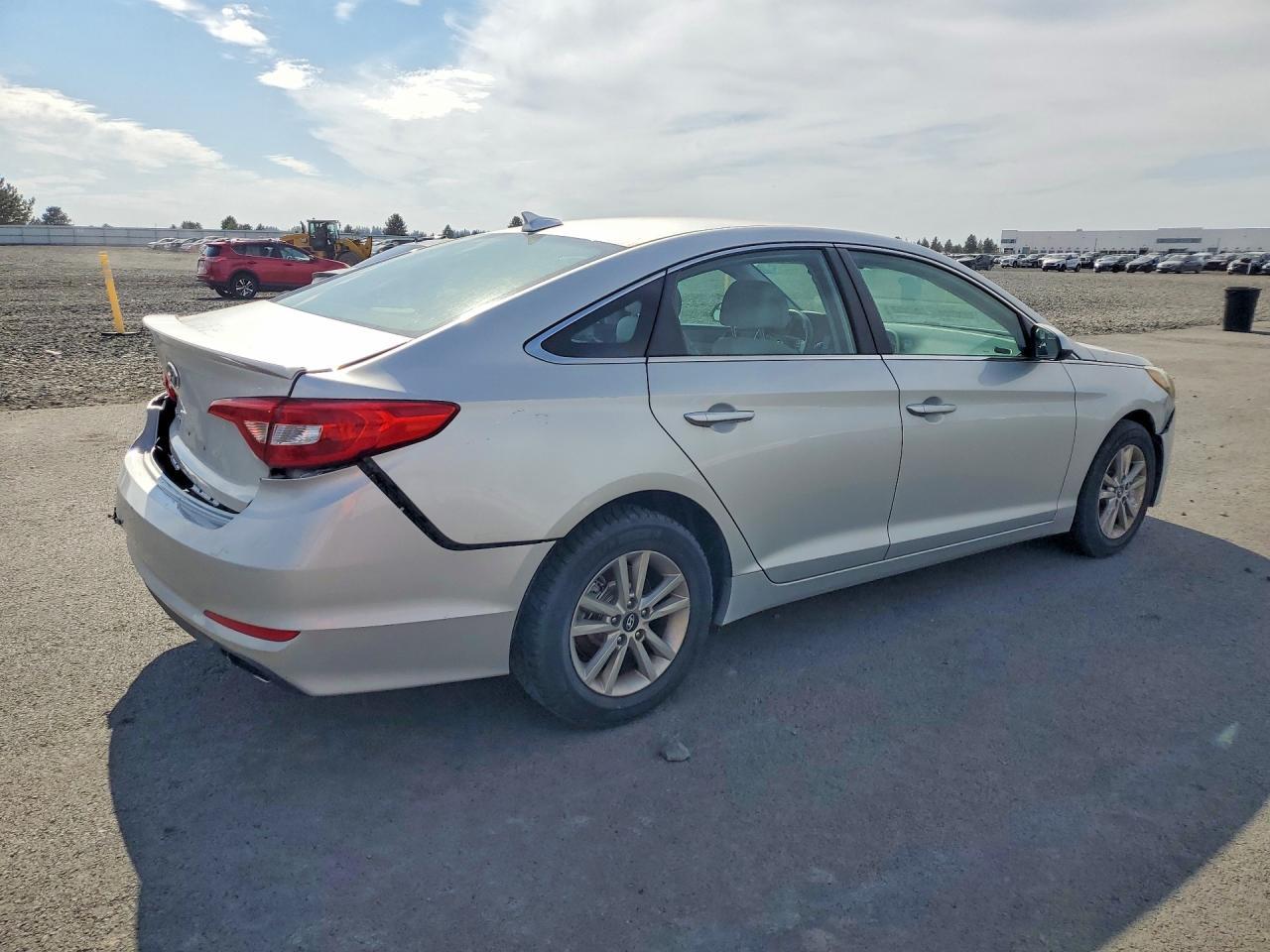 2015 Hyundai Sonata Se - Фото 3