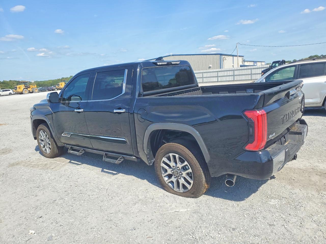 2024 Toyota Tundra 1794 Edition Hv - Фото 2