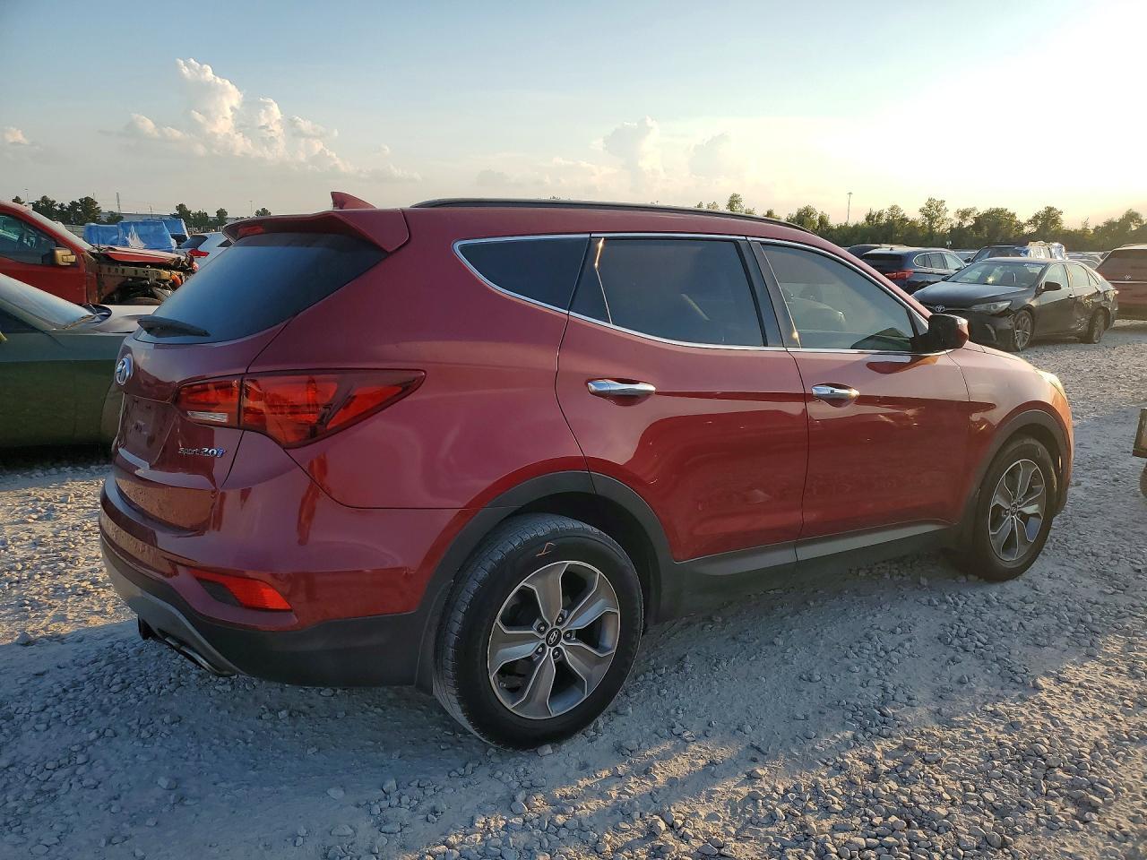 2017 Hyundai Santa Fe Sport 2.0T - Фото 3