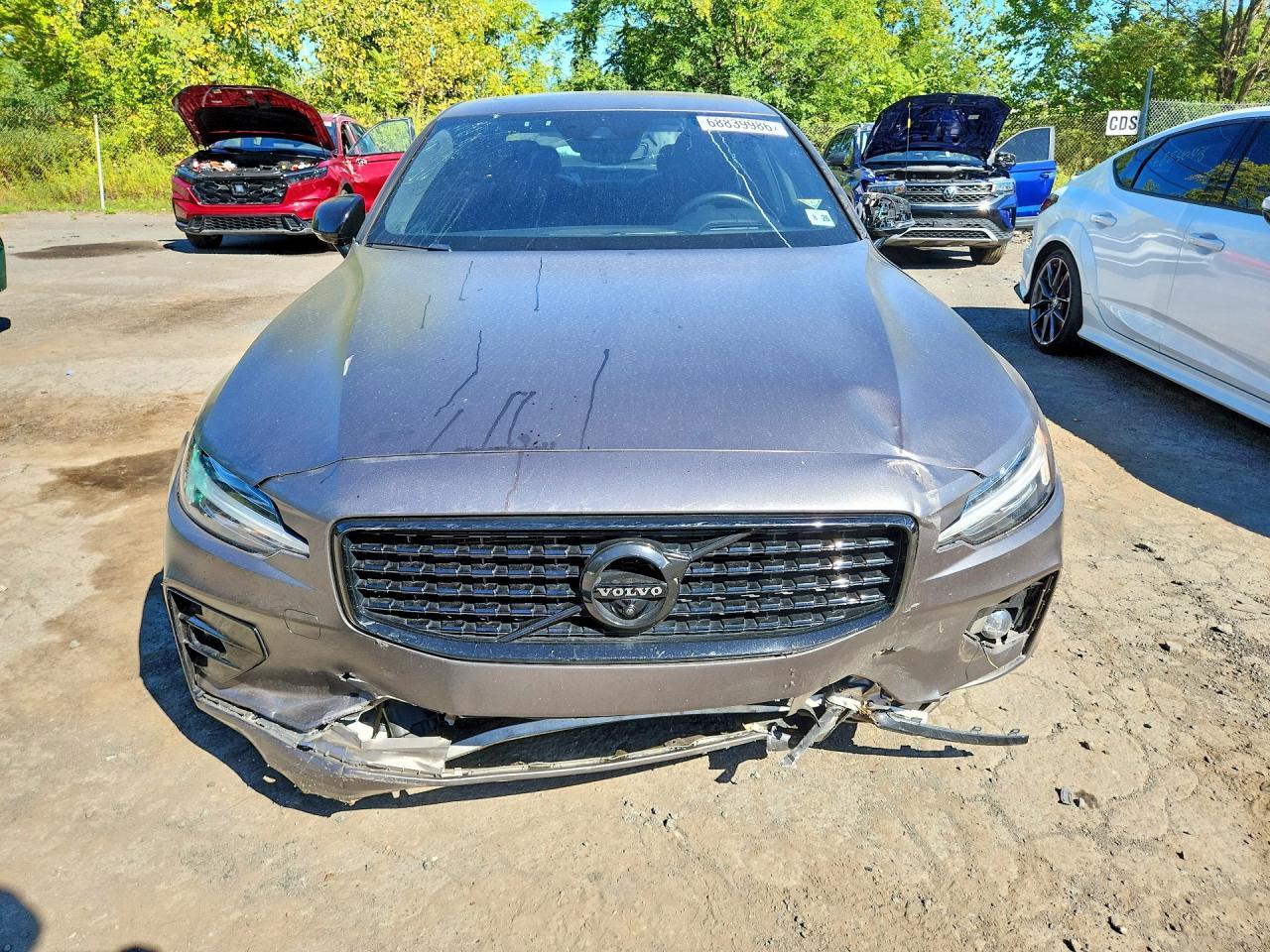 2021 Volvo S60 T6 R-Design - Image 5