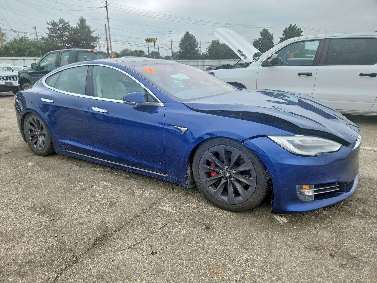 2018 Tesla Model S - Фото 4