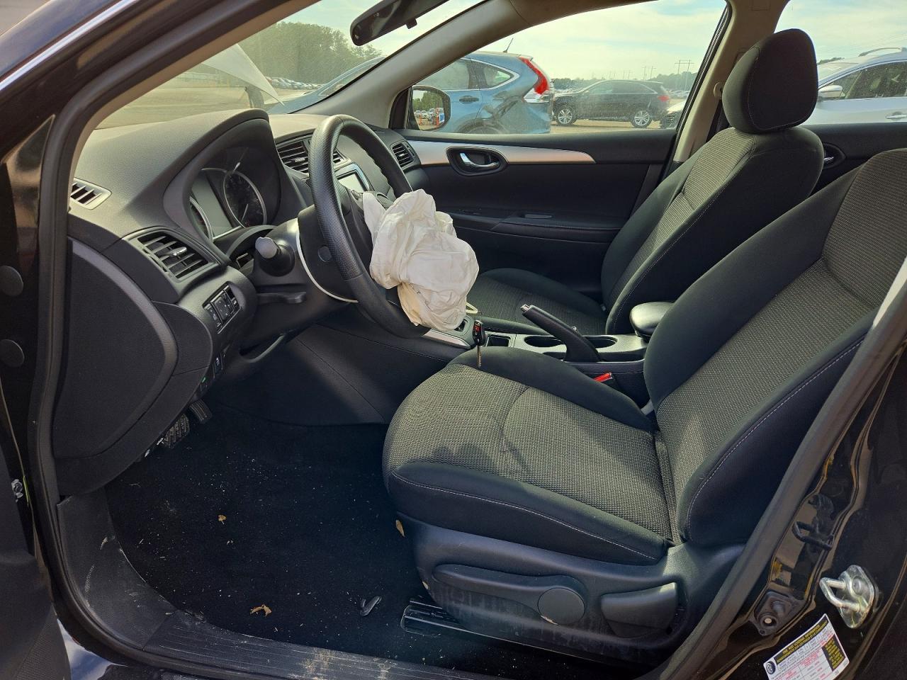 2019 Nissan Sentra S - Фото 7