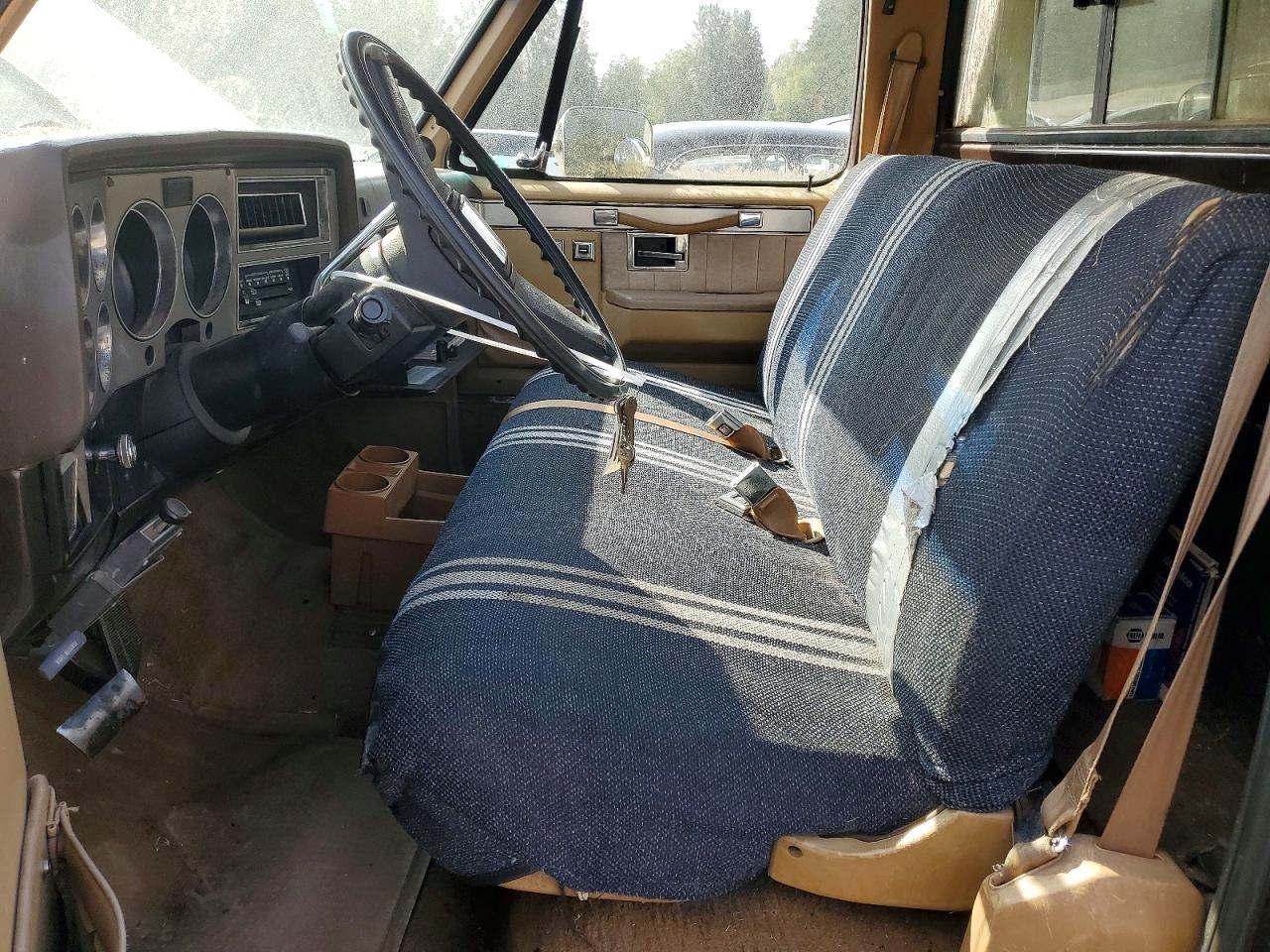1984 Chevrolet C20 - Image 7
