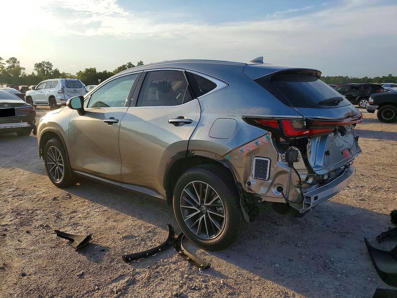 2024 Lexus Nx 350H Base - Image 2