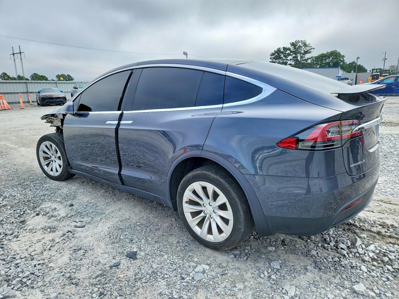2018 Tesla Model X - Image 2
