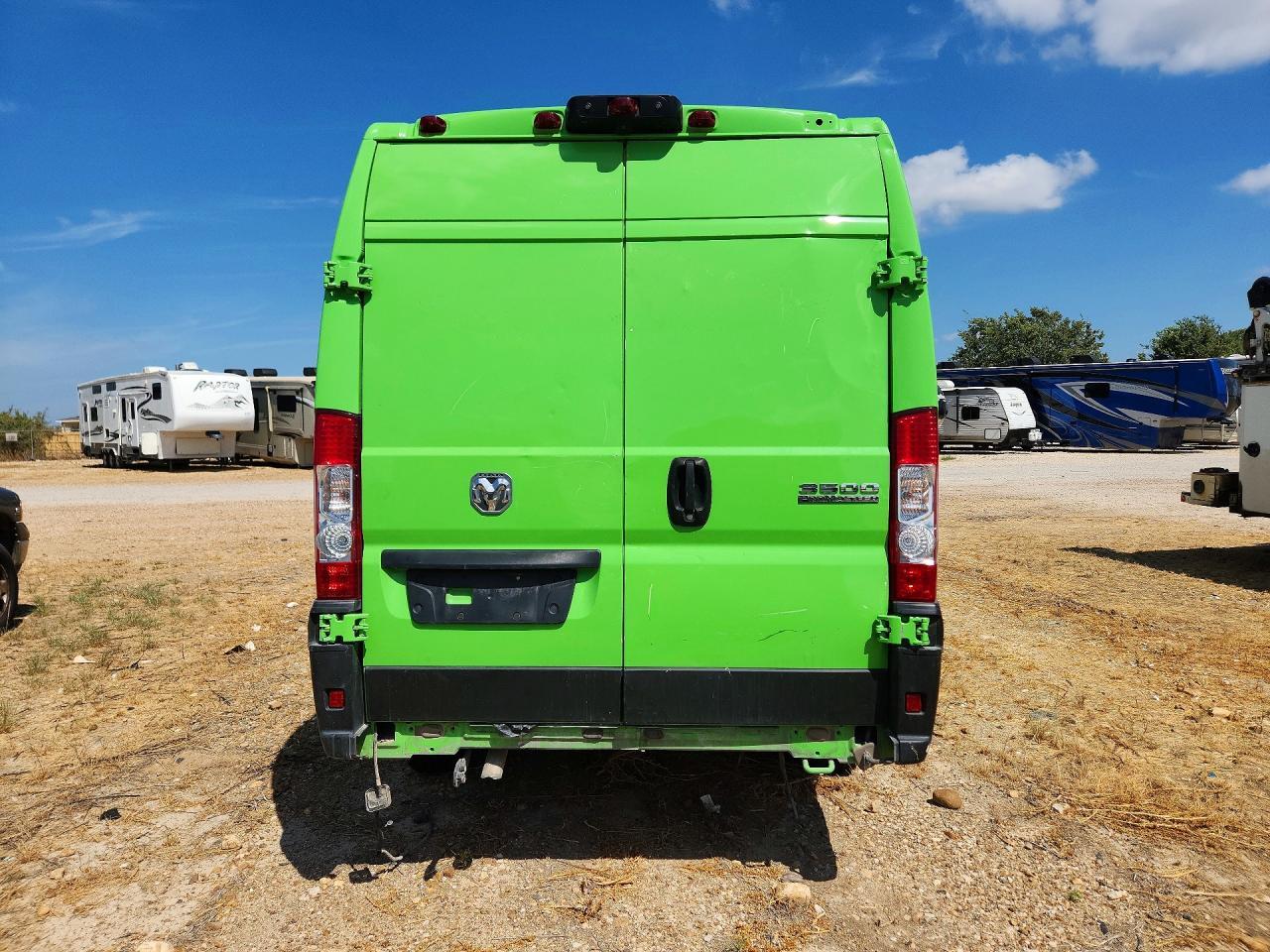 2023 Ram Promaster 3500 Delivery Van - Фото 6