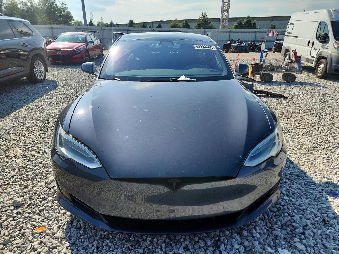 2020 Tesla Model S - Фото 5