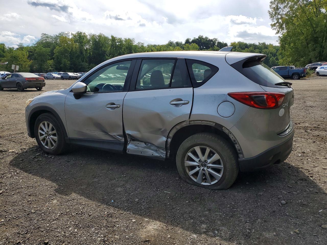 2014 Mazda Cx-5 Sport - Image 2