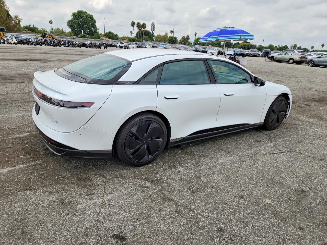 2025 Lucid Motors Air Pure - Фото 3