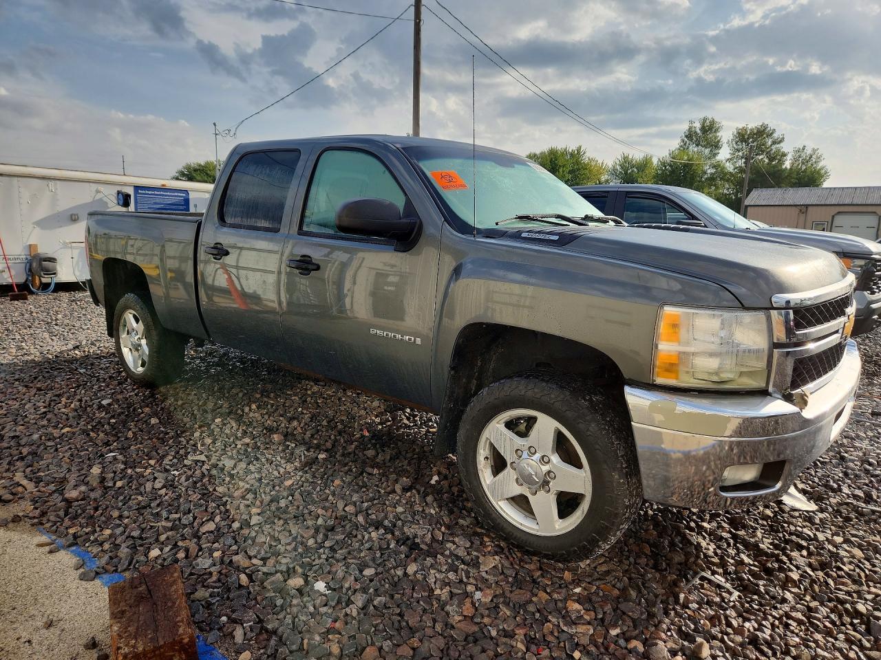 2011 Chevrolet Silverado K2500 Heavy Duty - Фото 4