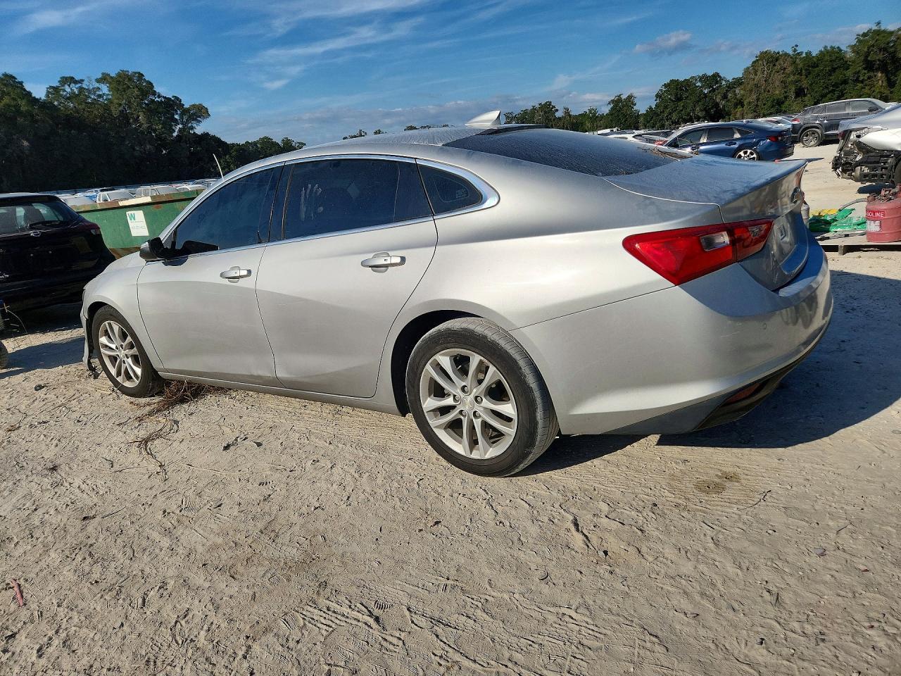 2017 Chevrolet Malibu Lt - Фото 2