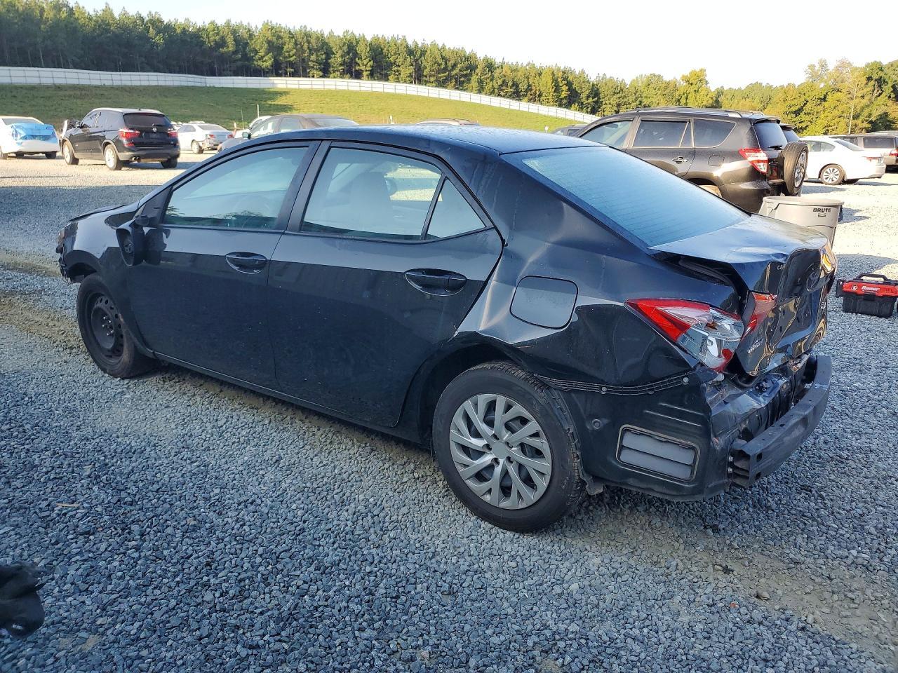 2018 Toyota Corolla Le - Фото 2