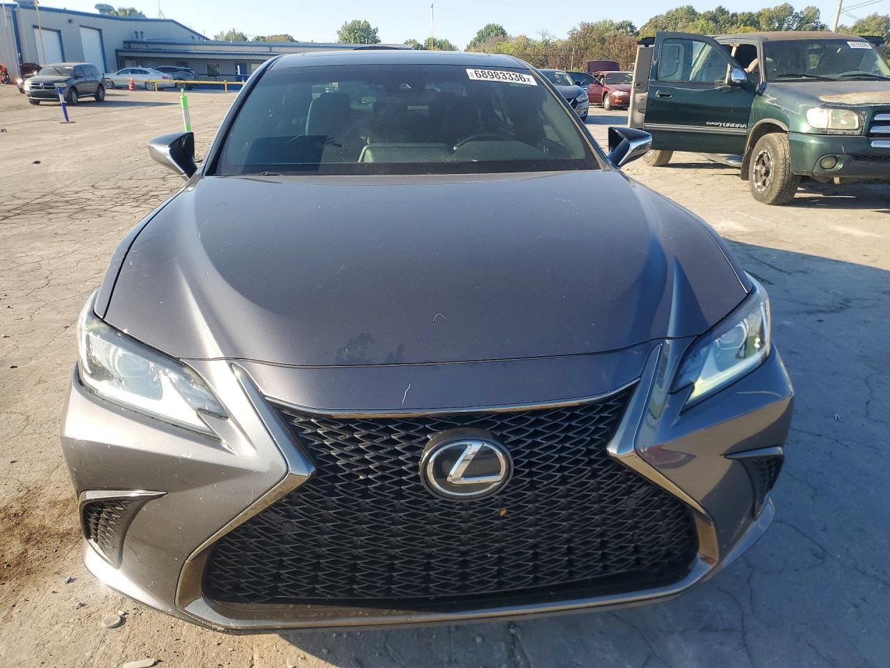 2023 Lexus Es 350 F Sport Handling - Фото 5