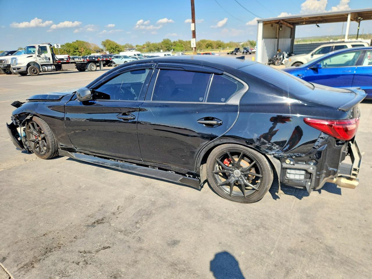 2018 Infiniti Q50 3.0T Luxe - Фото 2