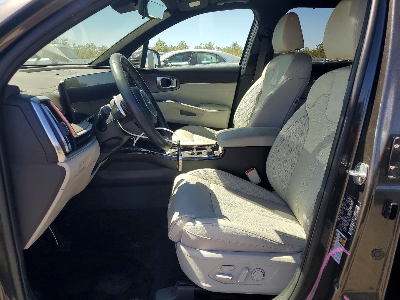 2025 Kia Sorento Sxp - Фото 7