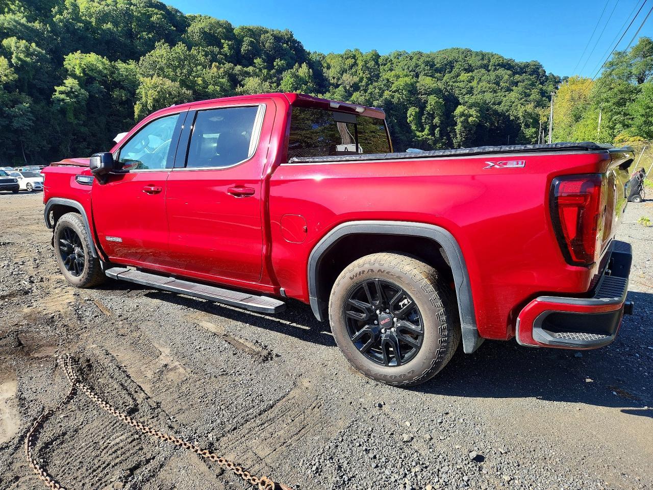 2024 GMC Sierra K1500 Elevation - Image 2