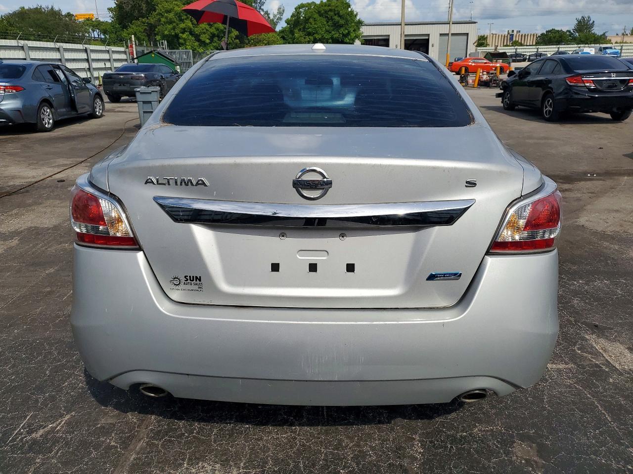 2014 Nissan Altima 2.5 - Фото 6