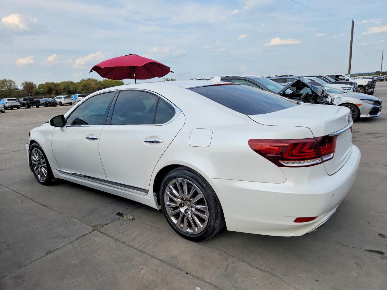 2014 Lexus Ls 460 Base - Image 2