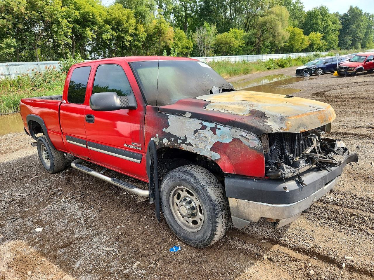 2005 Chevrolet Silverado K2500 Heavy Duty - Image 4