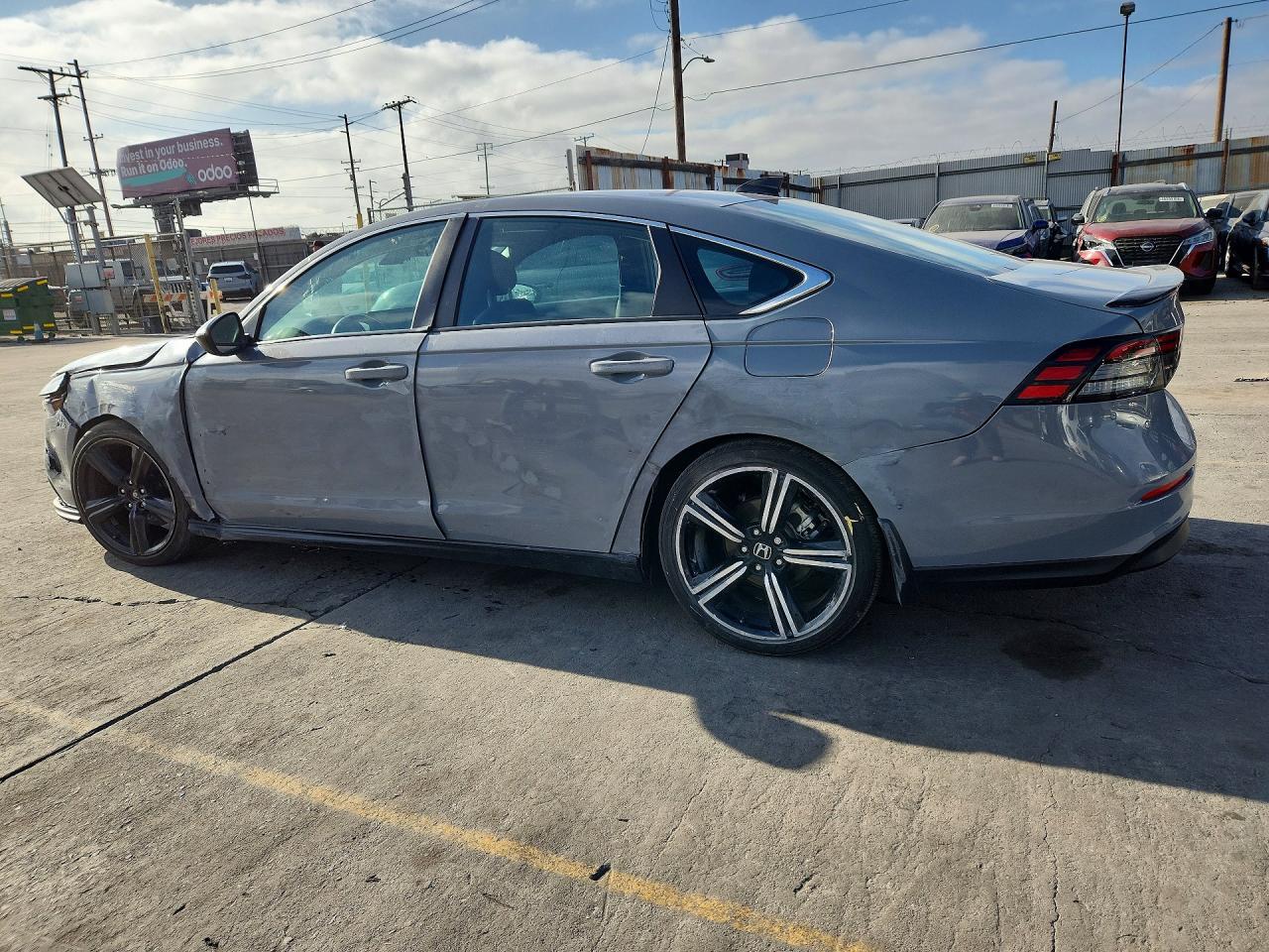 2025 Honda Accord Hybrid Sport - Фото 2