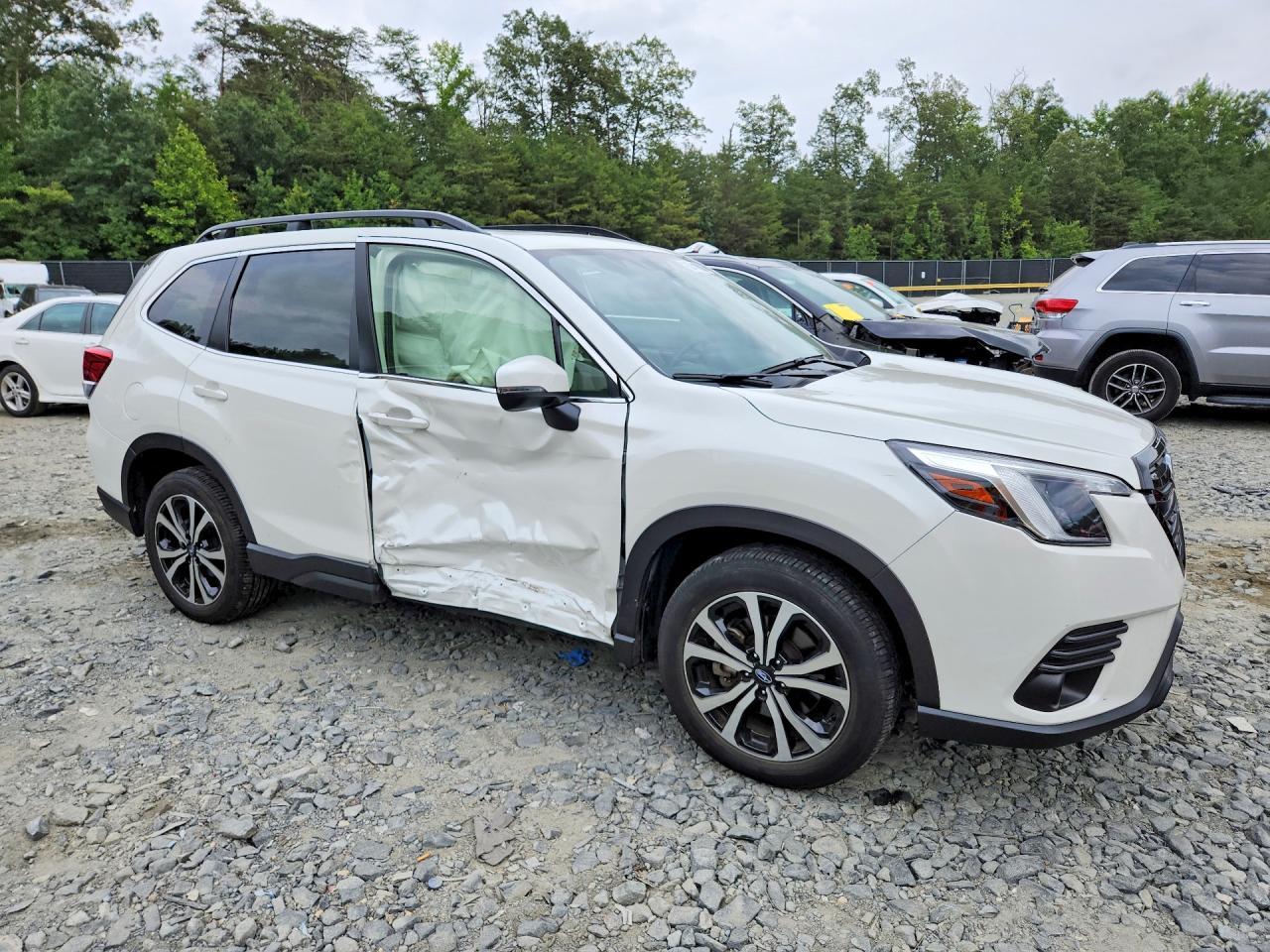 2024 Subaru Forester Limited - Фото 4