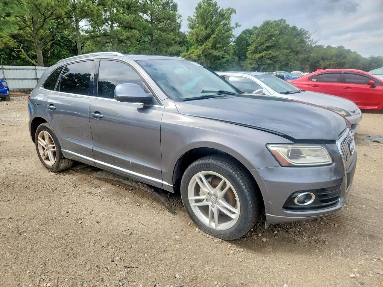 2014 Audi Q5 Premium Plus - Image 4