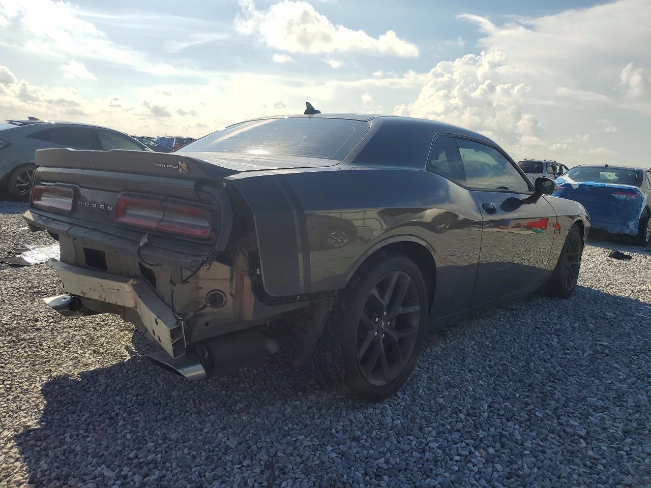 2021 Dodge Challenger R/T Scat Pack - Фото 3