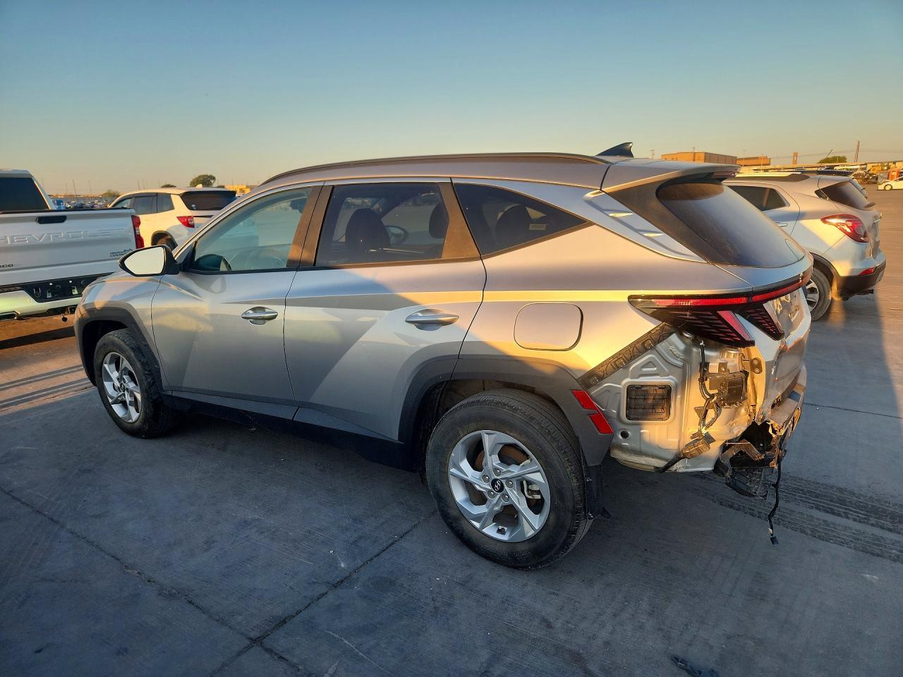 2023 Hyundai Tucson Sel - Image 2